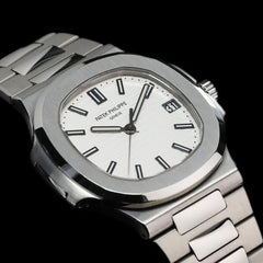 Patek Philippe 5711/1A-011